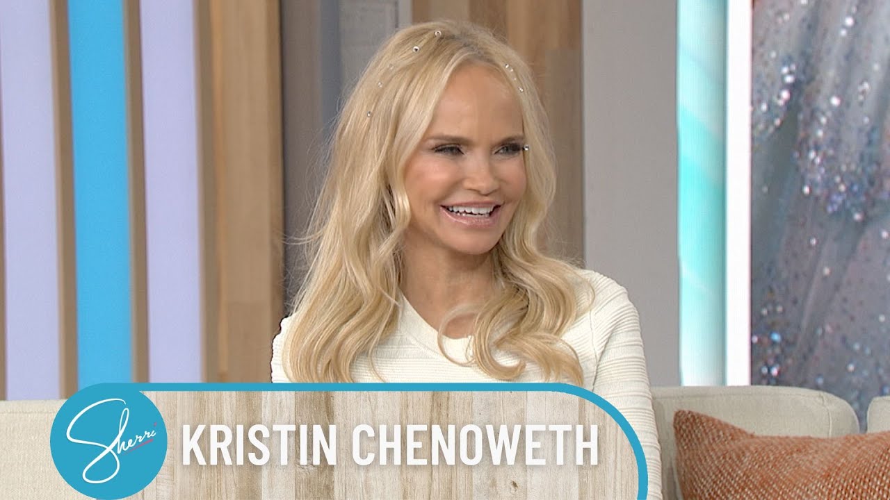 Kristin Chenoweth Believes in Life on Other Planets