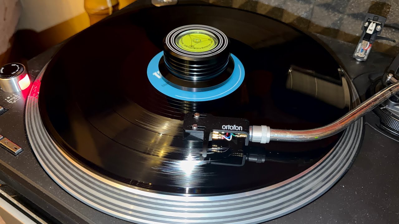 Gold note ph-10 /gold note psu-10/ ortofon black mm  jbl 4425/Confronto ar9 / time out take five/
