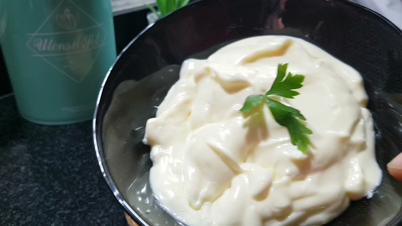 مايونيز منزلي في أقل من خمس دقائق و بأقل تكلفة Mayonnaise maison en moins de cinq minutes
