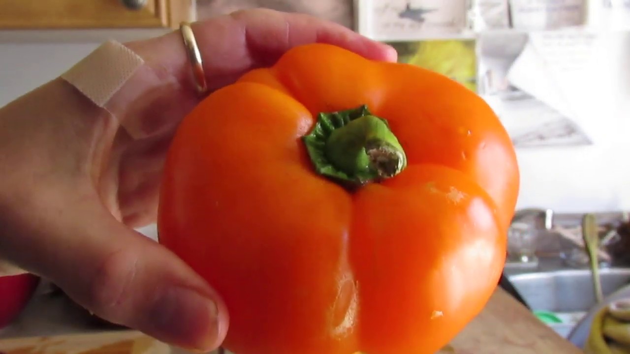 How To Freeze Bell Peppers Very Easy by Catherine Bellaire