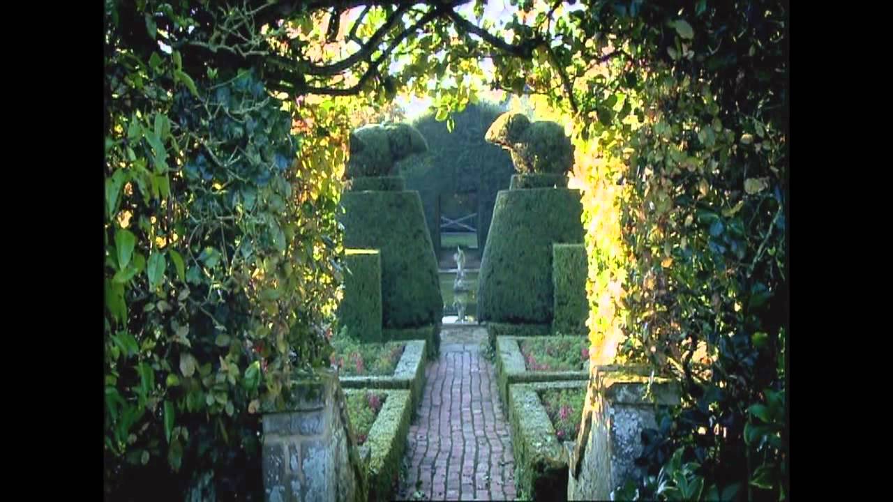 Roy Strong - Hidcote A Garden for All Seasons - BBC - June 2010.wmv