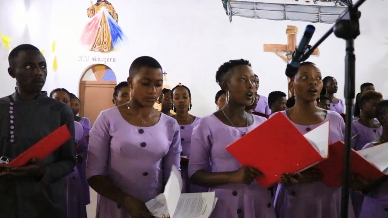 ABIJURU BARIRIMBA - CHORALE INSHUTI ZA YEZU [HARM : JEAN PAUL IYAMUREMYE]
