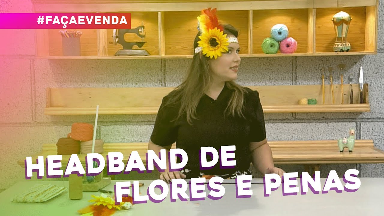 Headband de flores e penas por Mariana Iasbec