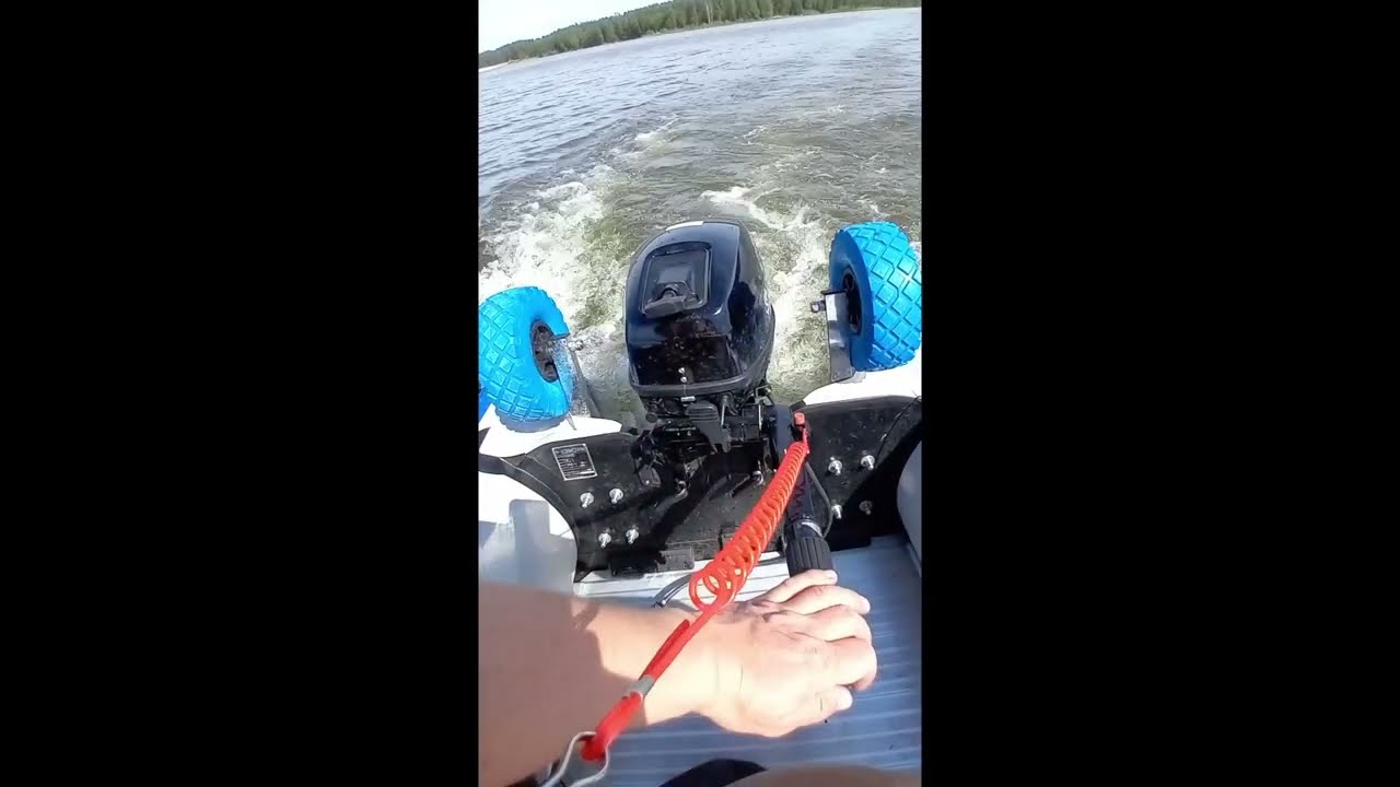 Ponton Kormoran 330D z silnikiem Storm 13,5KM. Test śruby czteropłatowej o rozmiarze 9x 1/4 x 10.