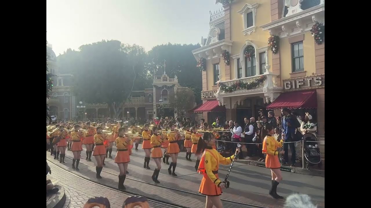 Kyoto Tachibana HS Green Band performs at Disneyland December 31, 2024.