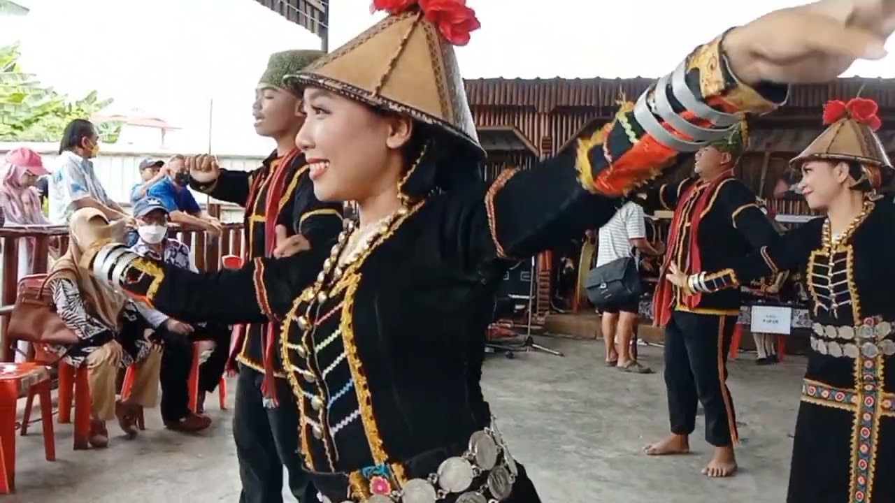 Tarian Dusun Papar di KDCA