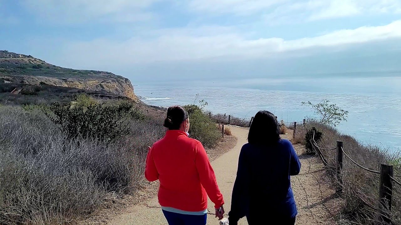 Nature hike stunning ocean views at Ocean Trails Reserve in Palos Verdes California