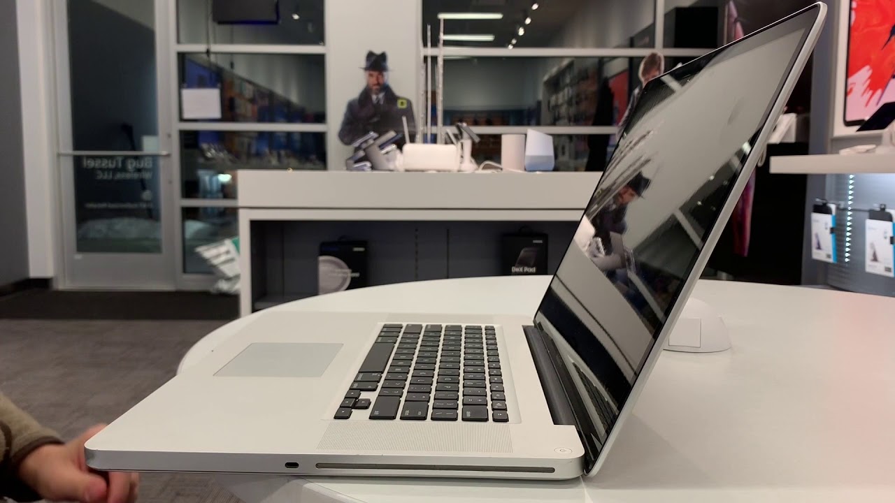 The Incredible 2011 MacBook Pro 17