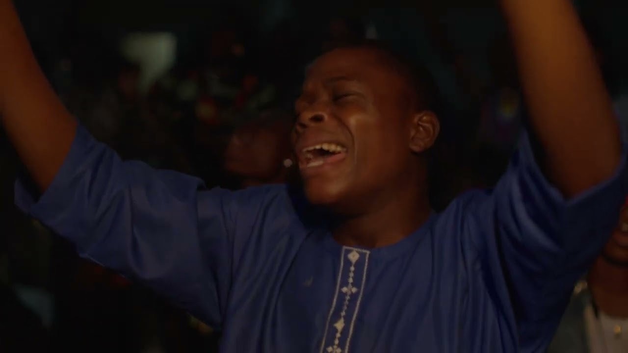 Greatman Takit Worship session at the Mount Zion Ministries