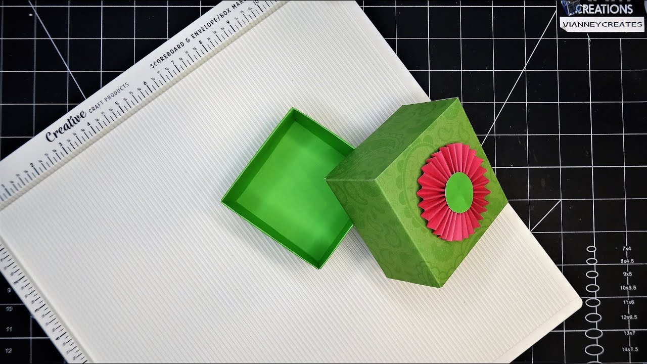 Creative Craft Products Scoreboard: Rosette & Gift Box Tutorial Using their Included Instructions!