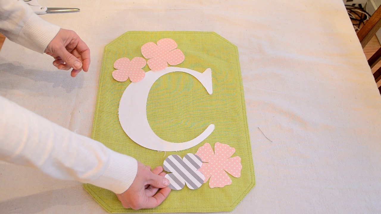 DIY Spring Garden Flag using Cricut Explore Air 2 /