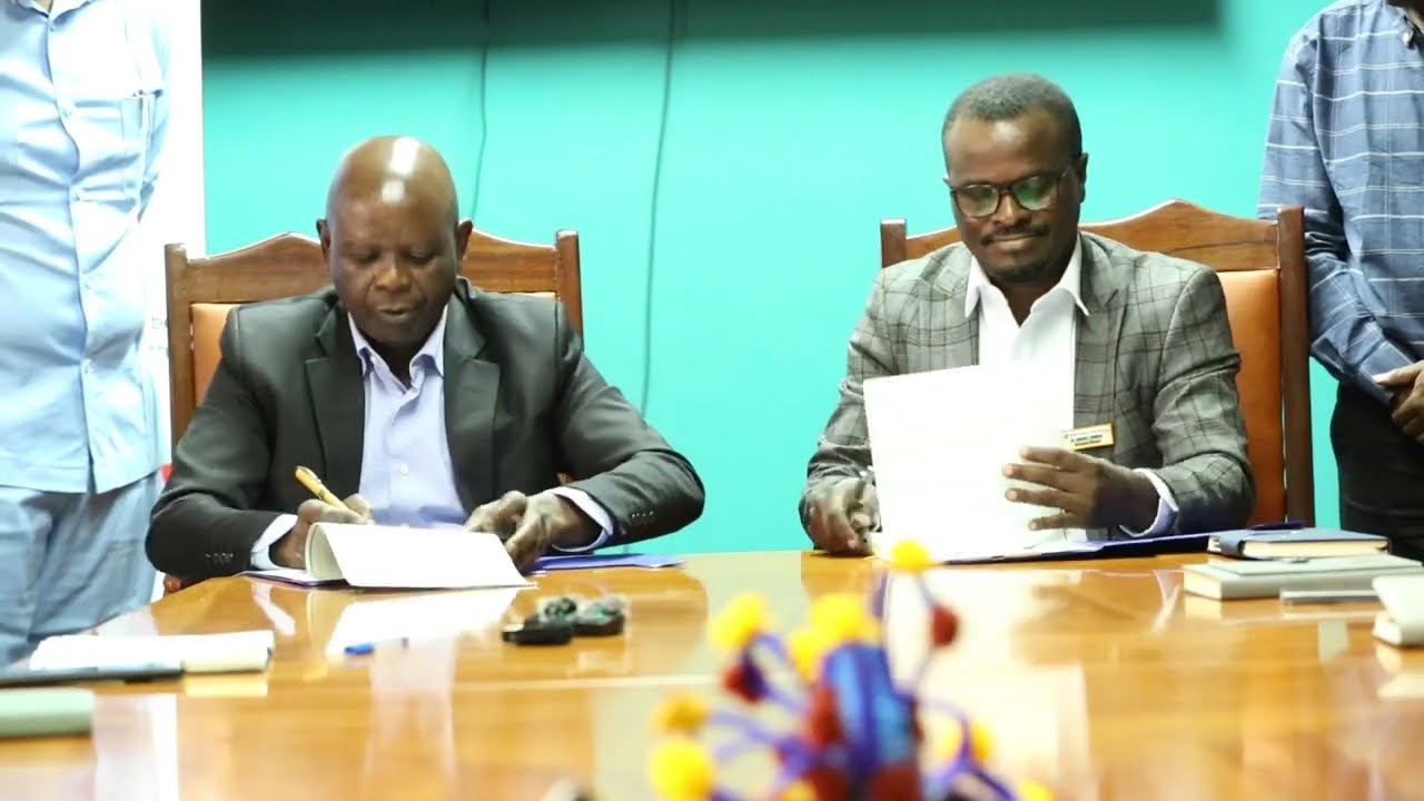 HOSPITALI YA KANDA MBEYA KUSHIRIKIANA NA HOSPITALI YA AGA KHAN TANZANIA KUTOA HUDUMA KWA WANANCHI.