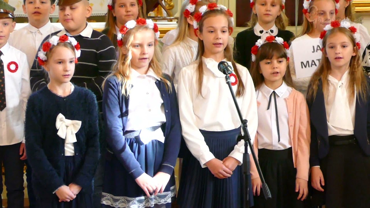 FRAGMENT WYSTĘPU DZIECI Z ZS W GRABOWCU - 11 LISTOPADA 2021