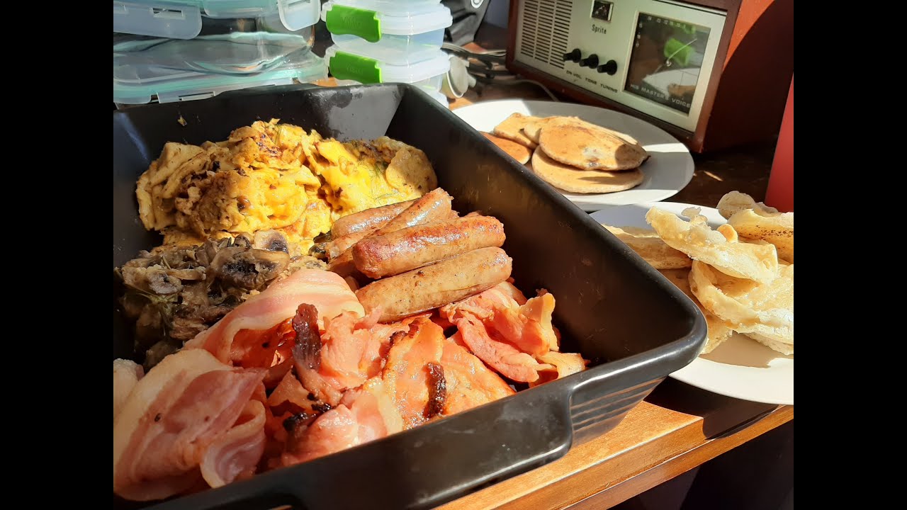S01E01: A Week of Breakfast (No talking, slow jazz)