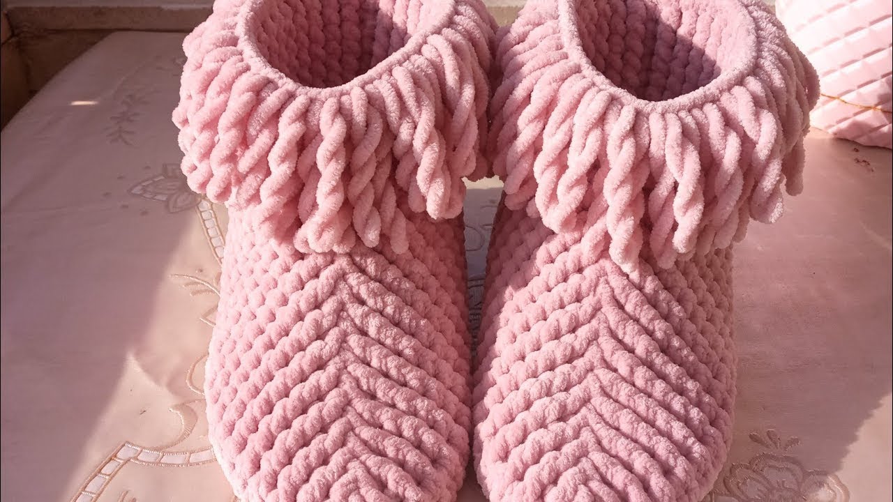 Püsküllü Kadife Panduf Bot Yapılışı 36_37 Numara #örgü #panduf #tığ #tığişi #crochet #fringe