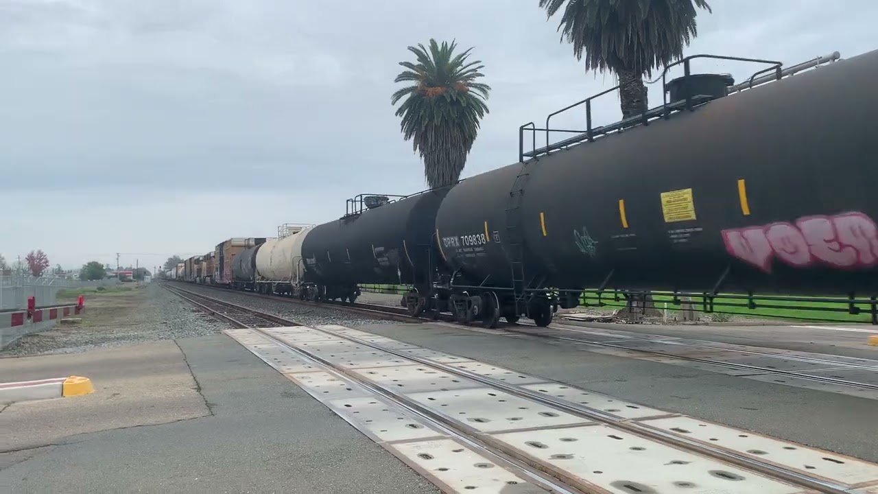 Mixed freight 