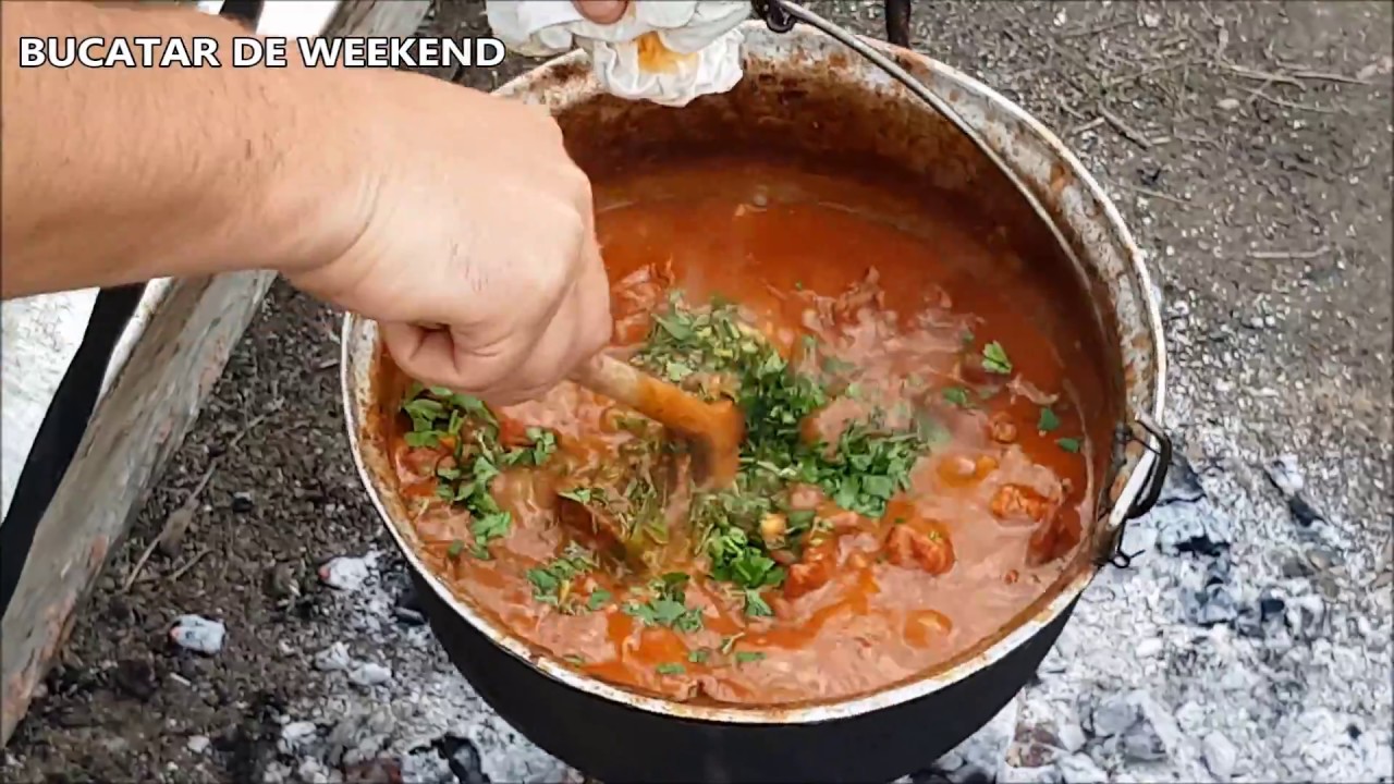 GULAS CU VANAT / BUCATAR DE WEEKEND M.T.