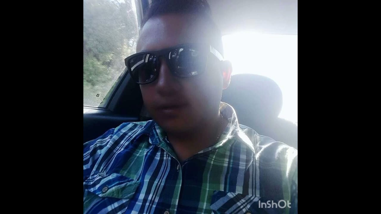 A través de esta canción quiero decirte como me siento.  