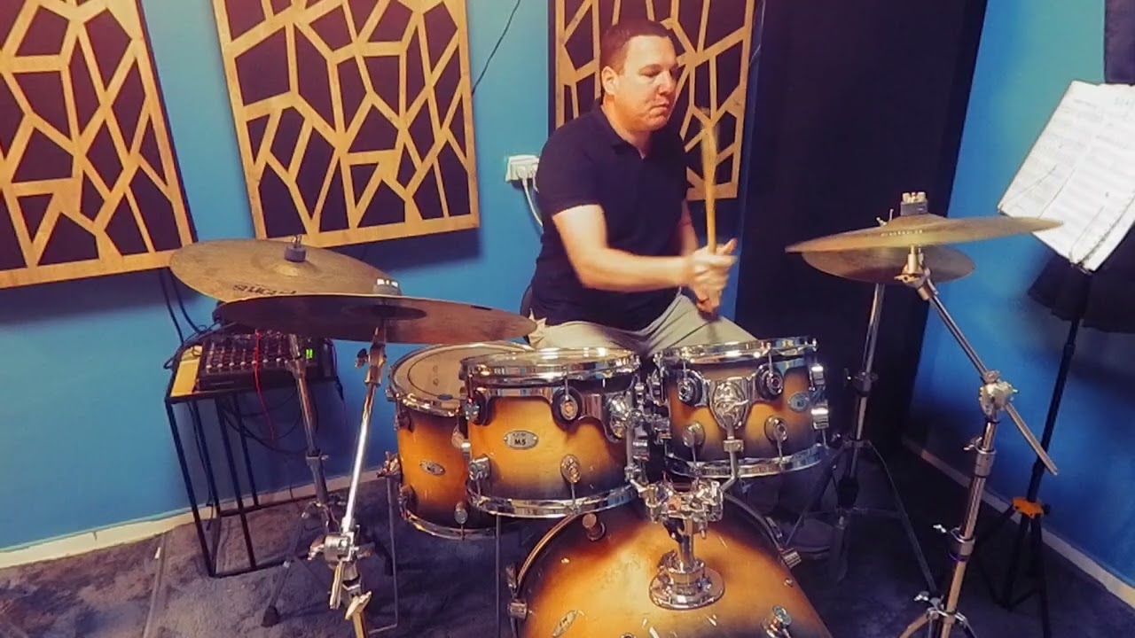 Boulevard of broken dreams -Drum Cover by Ariel