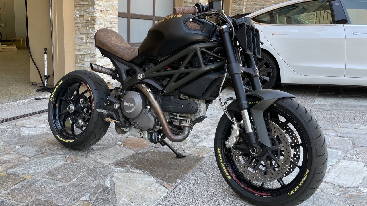 CUSTOM Cafe Racer Ducati 796