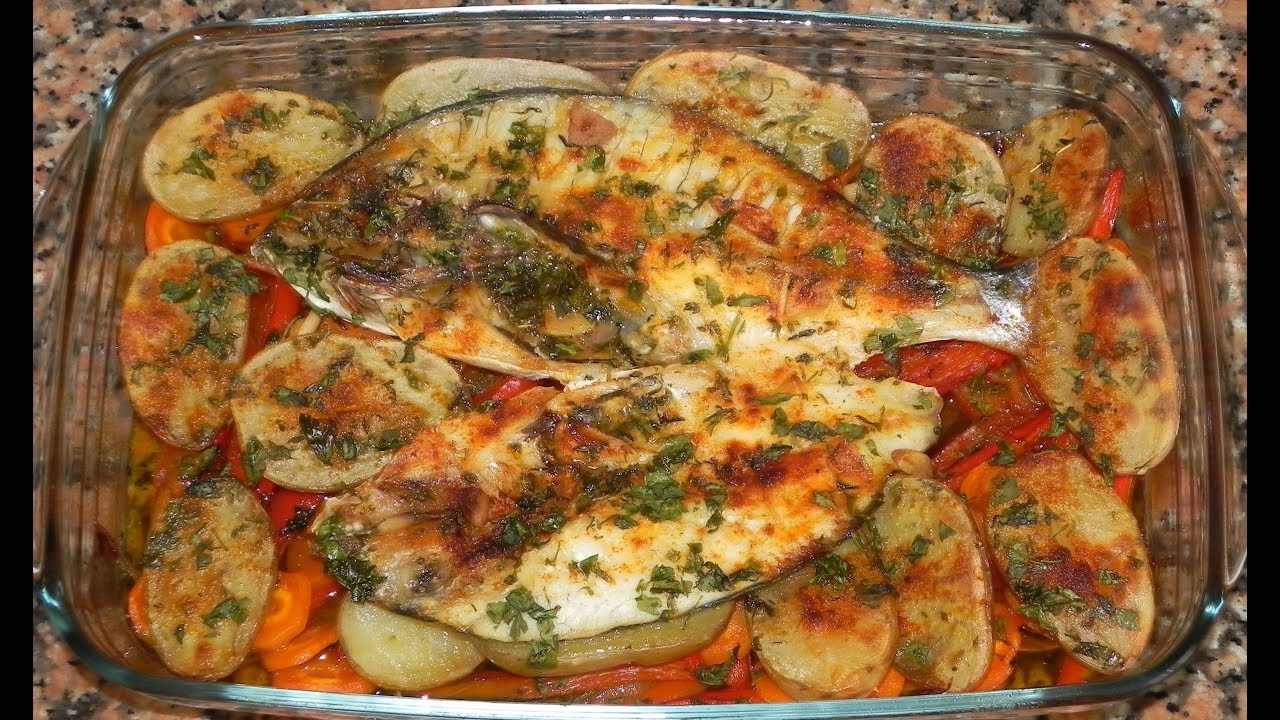 DORADA AL HORNO SOBRE UN MANTO DE VERDURAS