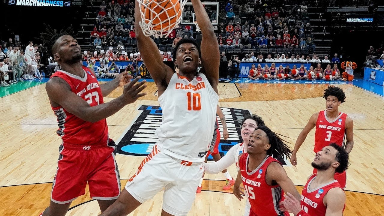 LIVE: Clemson MBB star RJ Godfrey's impact since returning to the Tigers