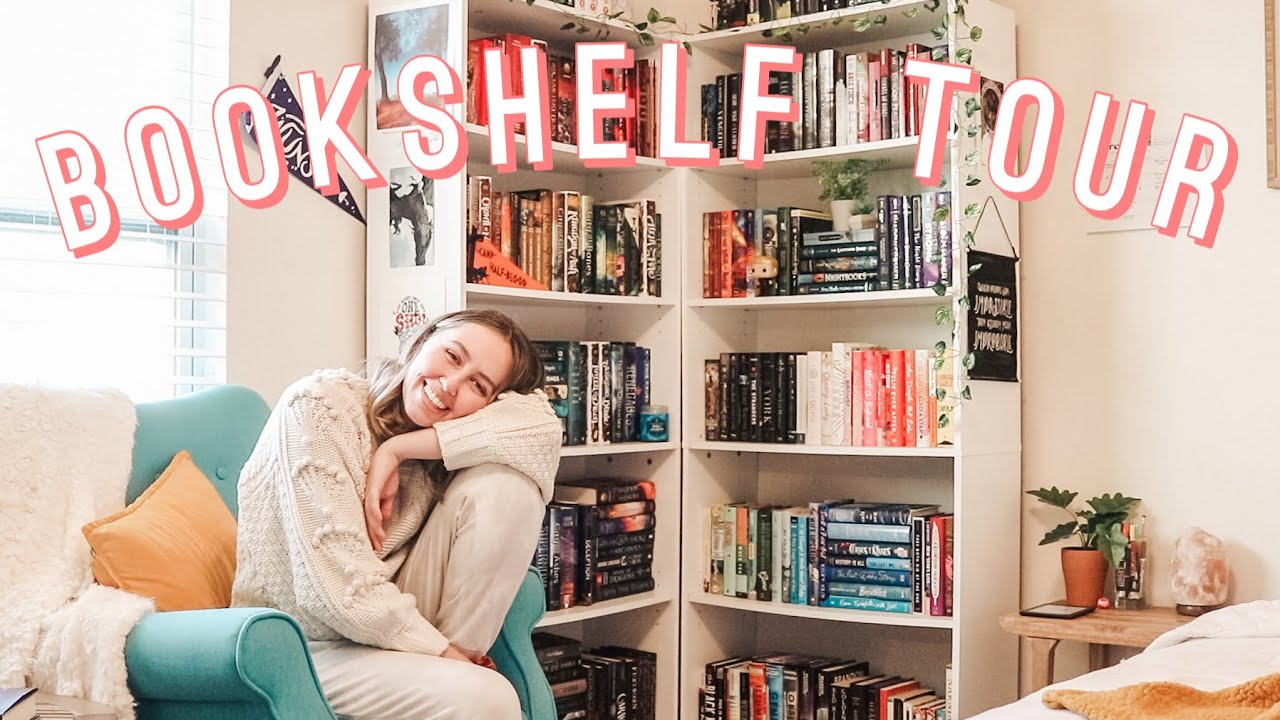 Экскурсия по читальному уголку и книжным полкам✨ || 2021