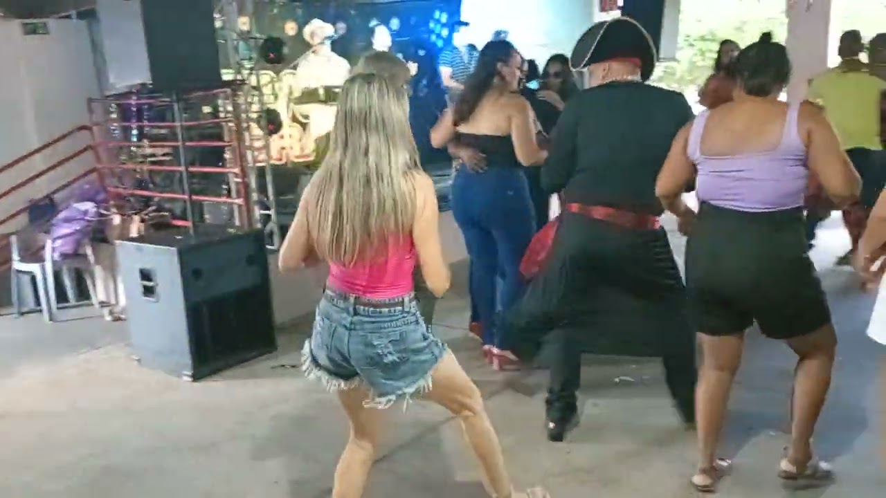 Carnaval e mês de muita alegria e descontração 