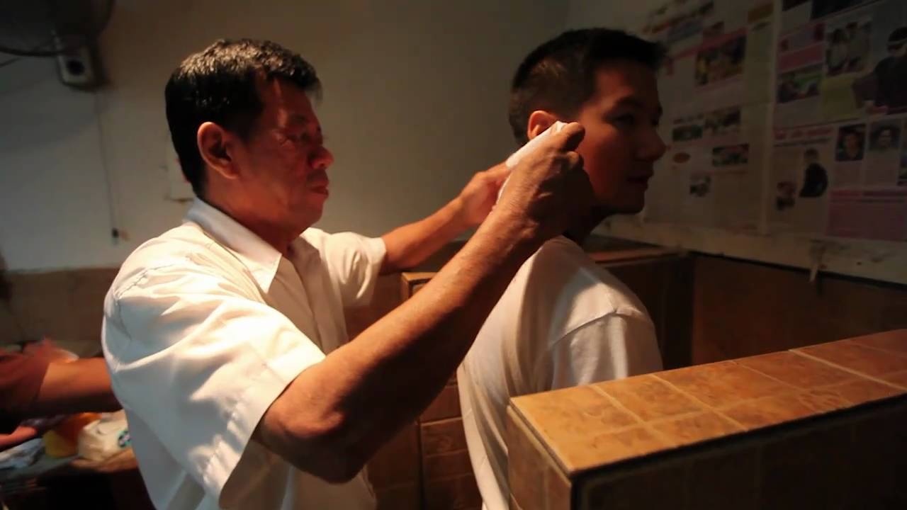Massage in Bangkok Toilet
