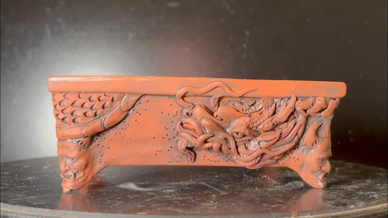 Искусство выращивания бонсай в горшках: поднимите стиль и красоту вашего дерева на новый уровень.