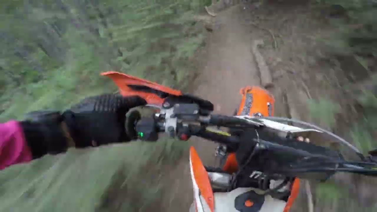 ktm 450//Woods Riding Raw