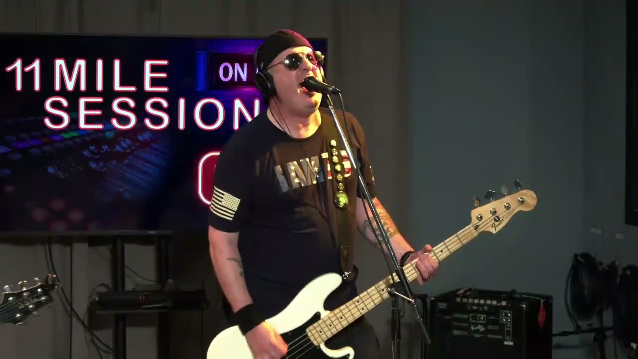media panic!   no way   11 mile sessions