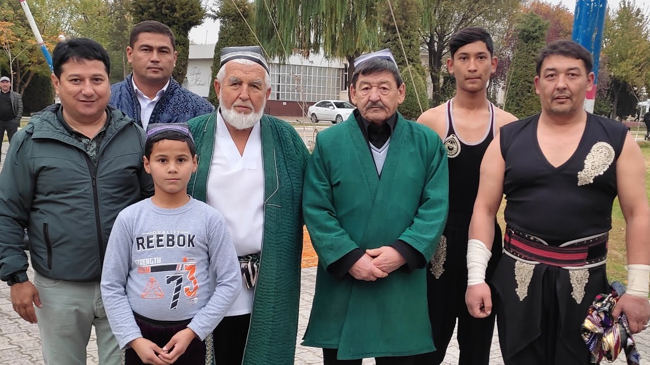 FARG'ONALIK  DORBOZLAR TURSUNALI MUHAMMAD VA AHADJON NABIYEV.