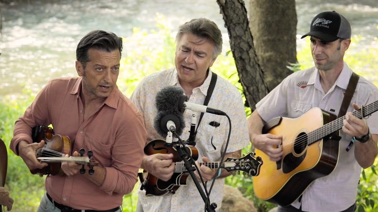 The Travelin' McCourys, 