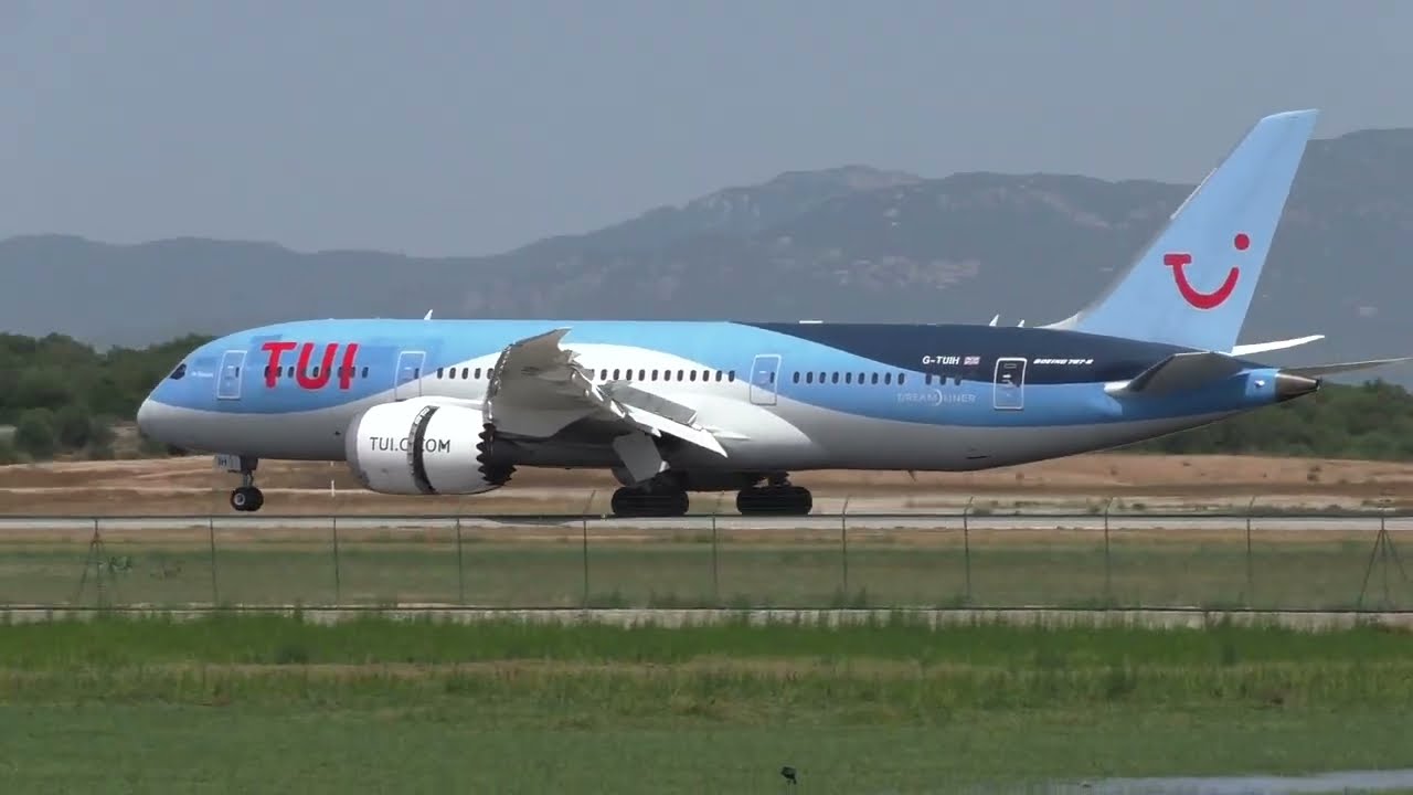 Planes Spotting at Palma de Mallorca Airport