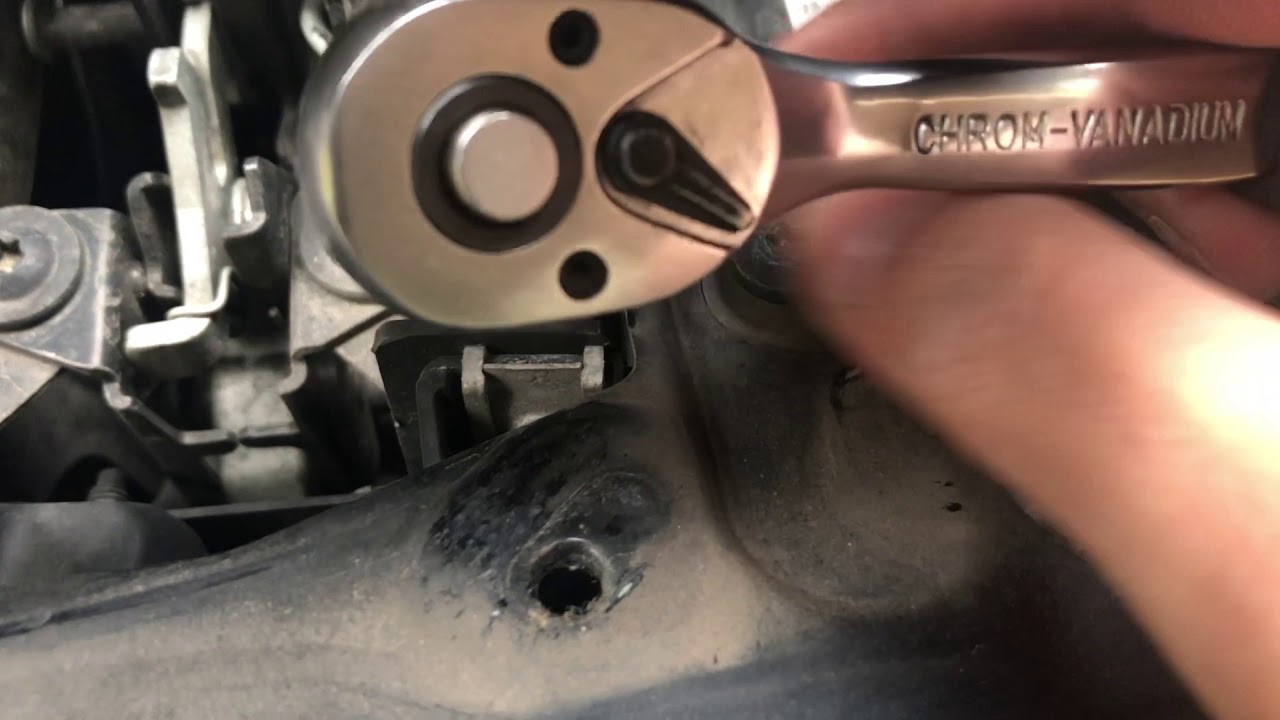 Bmw 5er F11 / F10 Front Stoßstange Demontieren