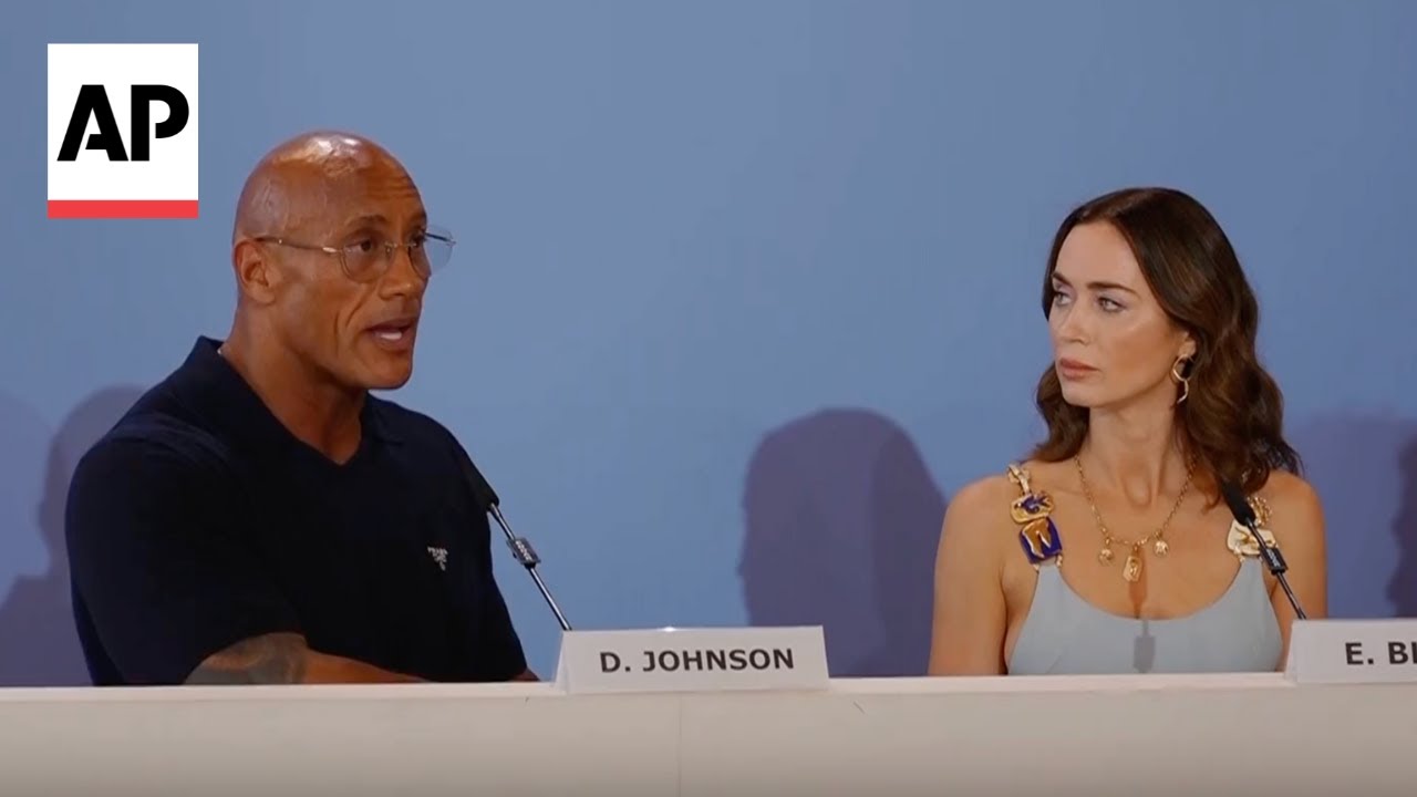 Dwayne Johnson talks about transforming into UFC's Mark Kerr