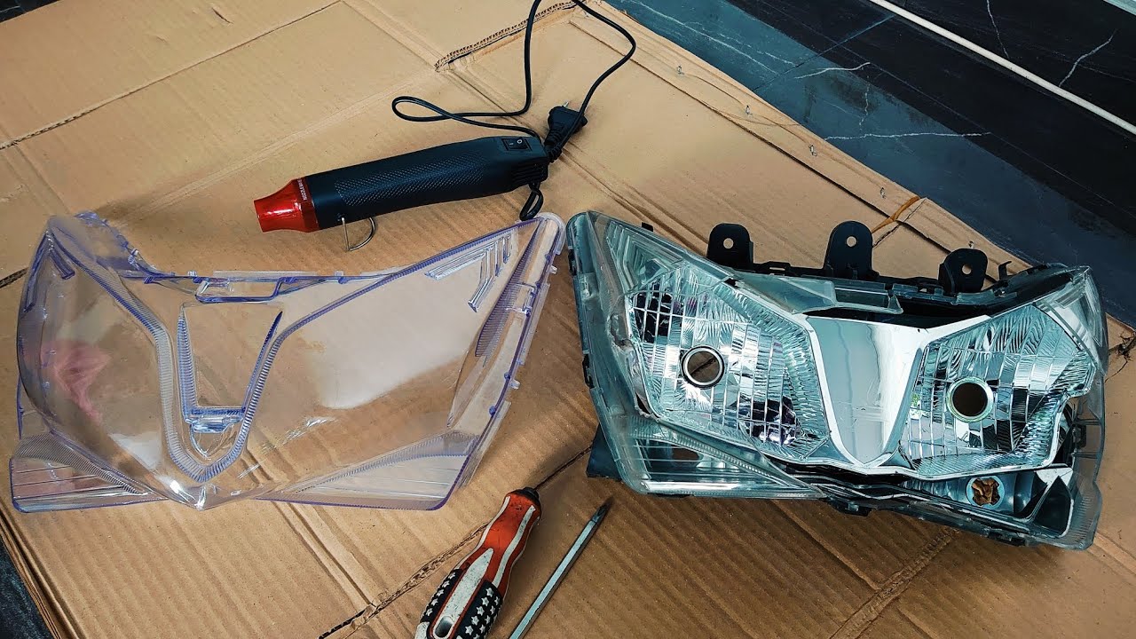Cara Melepas Mika Lampu Reflektor Vario 125 Old dan Pasang Led Alis Running