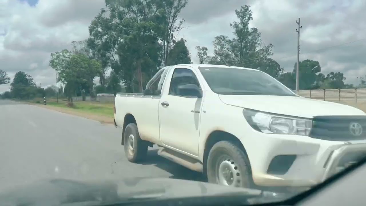 Beautiful Mtausi road from Gweru city