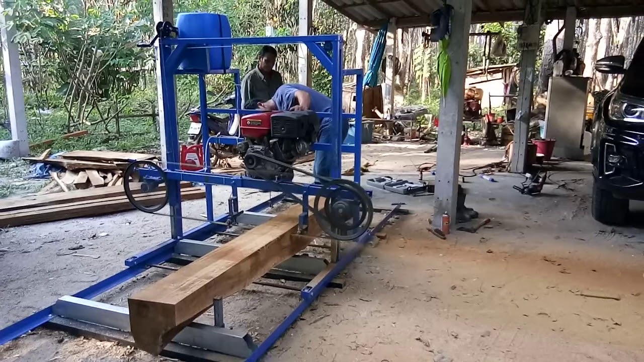 เลื่อยสายพานแนวนอน.2019.ผลิตโดยช่างภูขุนหาญน้ำยางสด สุราษฎร์ธานี