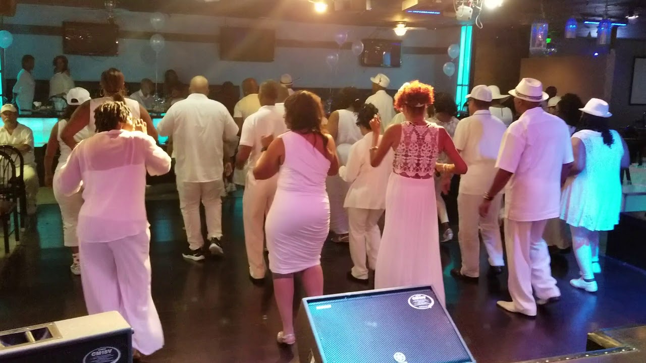 Keni Burke....Rising to the top Linedance done to Stepper Friend...