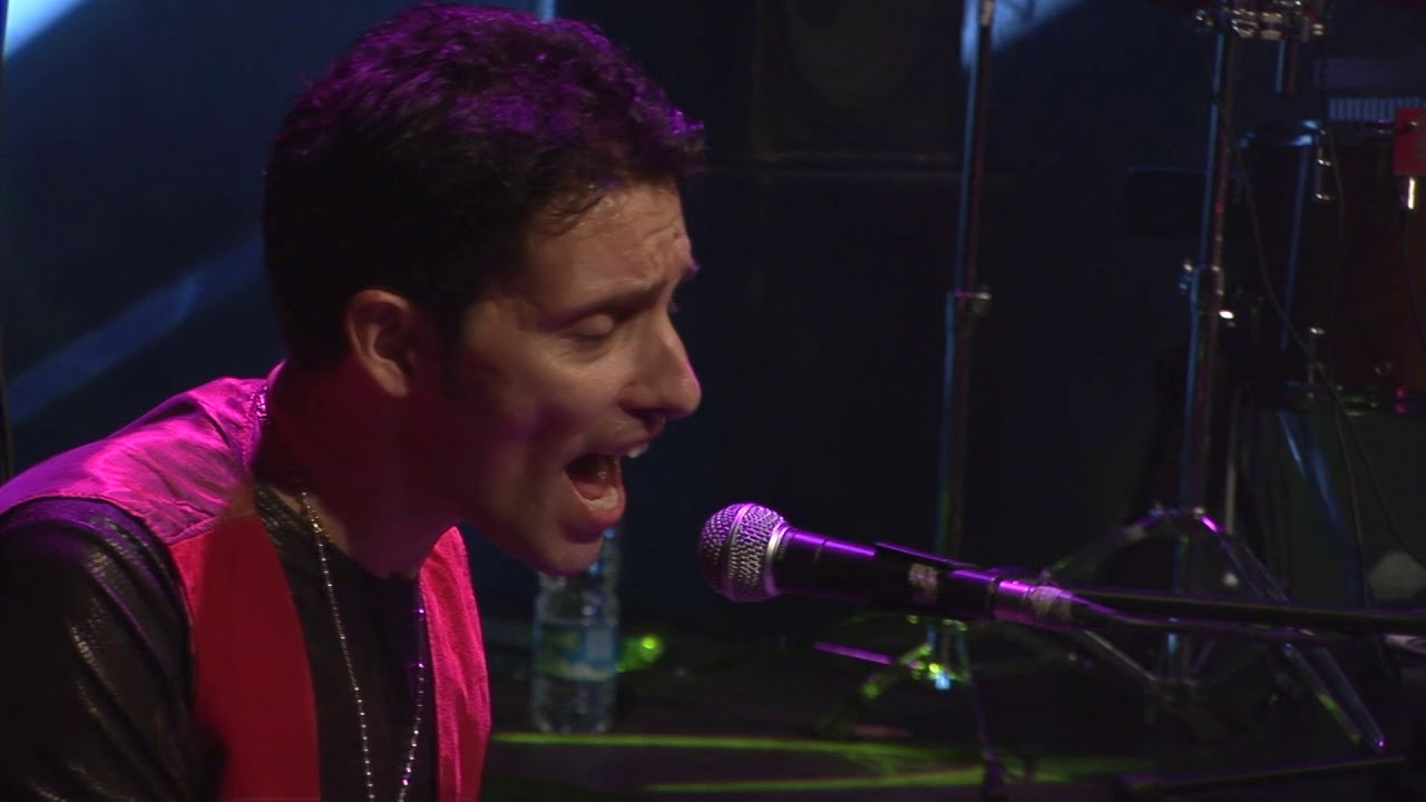 Bee Hive Reunion acoustic medley.