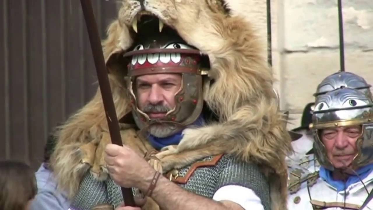 #Nîmes antique reconstitution des légions de l'empire #Romain