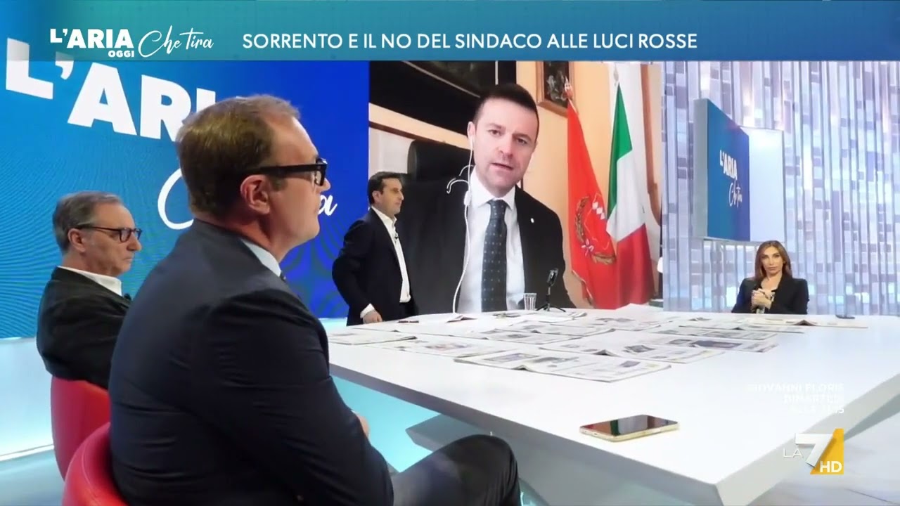No ai sexy shop nel centro di Sorrento, parla il sindaco Massimo Coppola: 