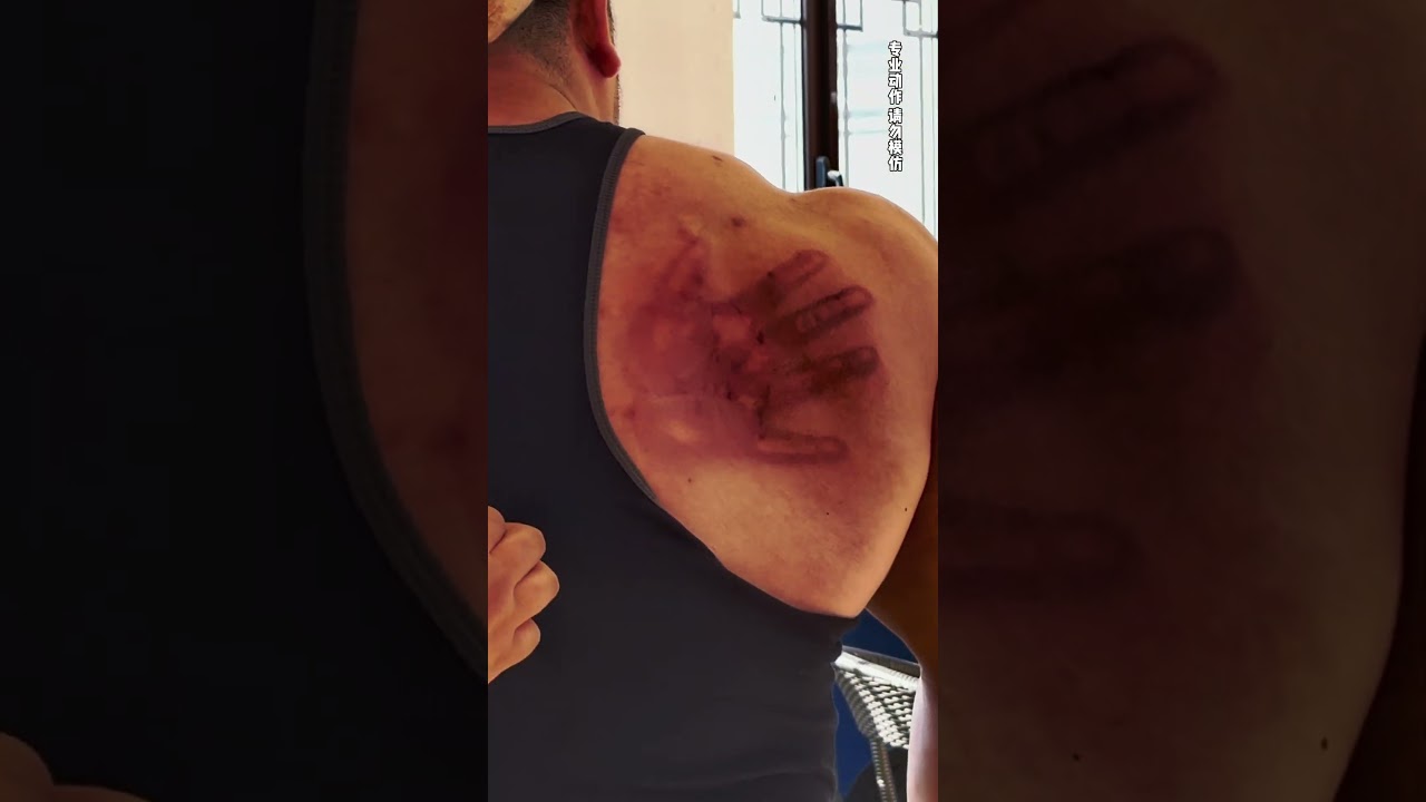 The power of slap of Tong Bei Quan kungfu disciple