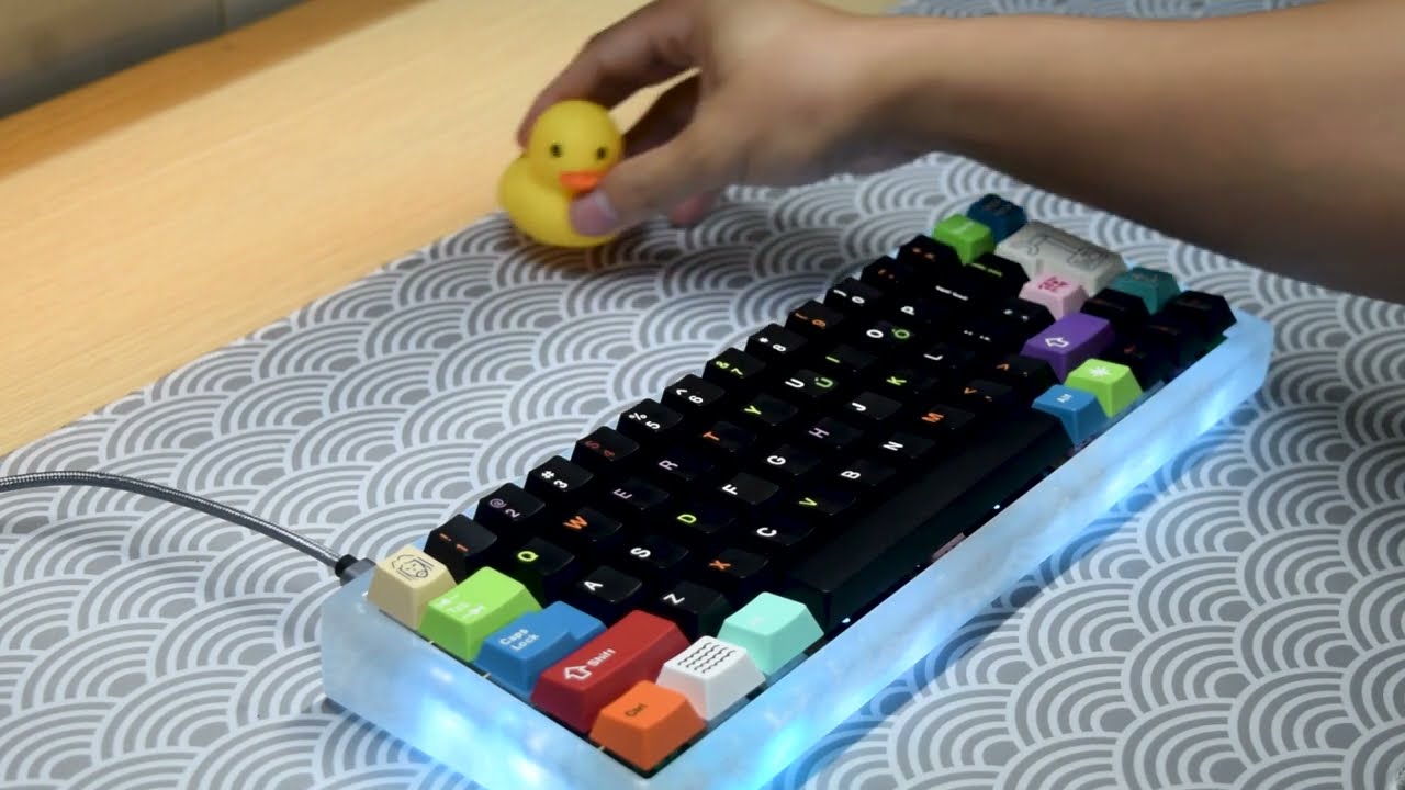 KBDfans Resin 60% Case with Gummy Oring