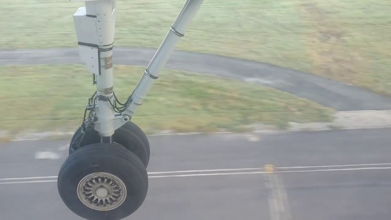 SpiceJet flight landing in Chennai International Airport