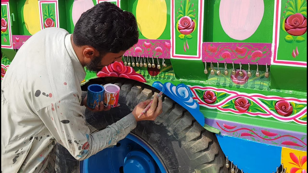 Pakistani Truck Art on Trolley | Pakistani Painter Working | Pak Truck