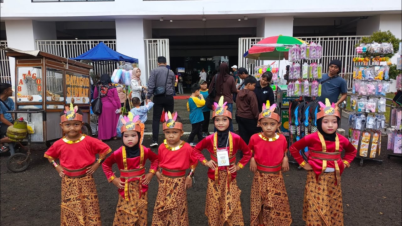 Tari Tradisional Tokecang. KB Az-Zahra Karadenan Cibinong Bogor
