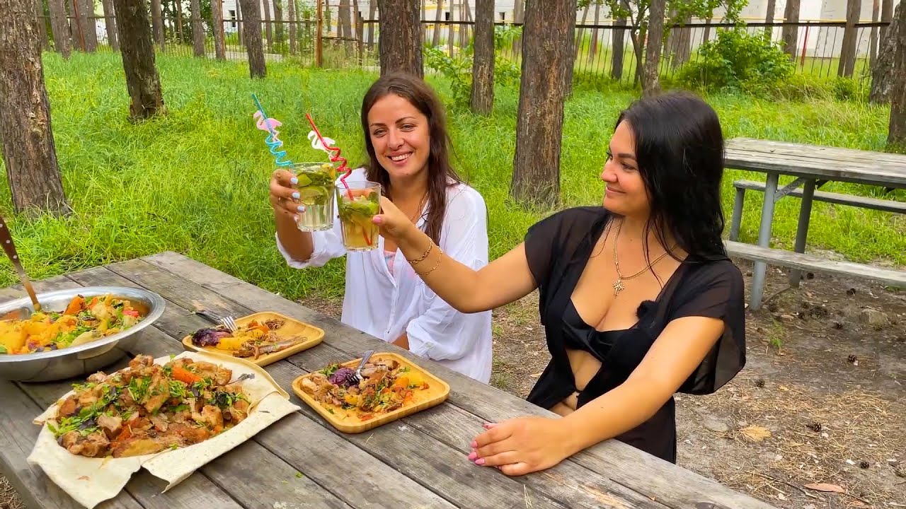 You Won’t Believe What These Beautiful Women Can Cook!